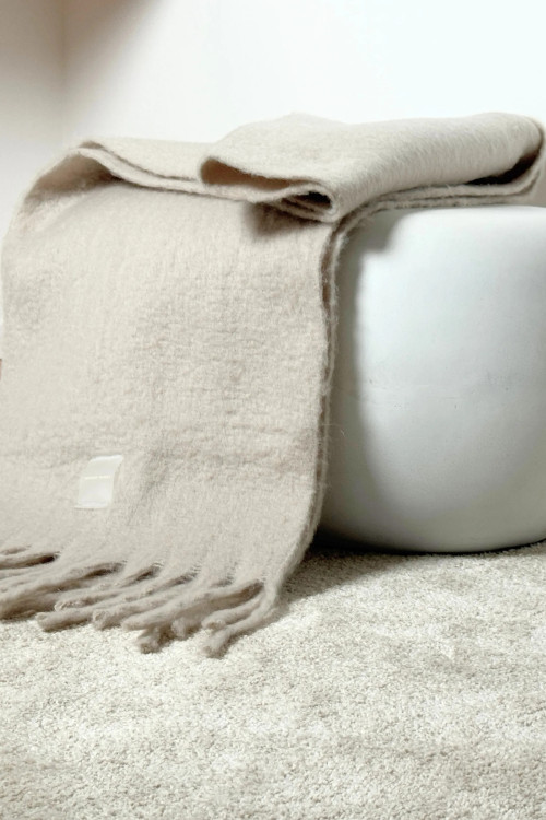 HFF Oversized Cloudy Maxi Schal – flauschiger oversized Winterschal